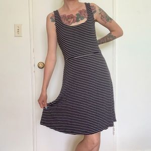 OLD NAVY size XL Navy/White Striped A-Line Tank Dress